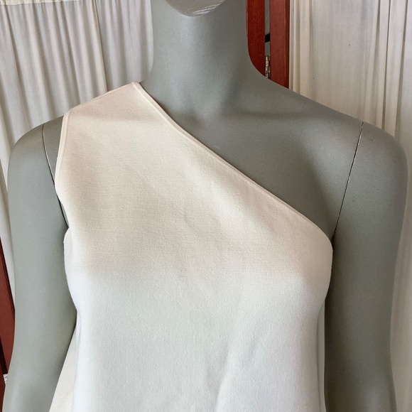 Ann Taylor Ivory Asymmetrical Tank Top One Shoulder Size Large - Picture 2 of 7